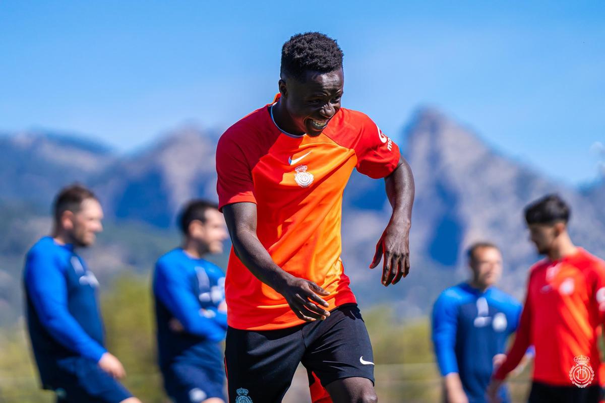 Amath bromea durante un entrenamiento en la Ciudad Deportiva Son Bibiloni.