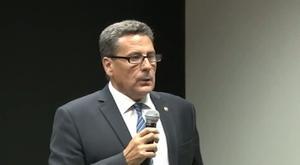 Vídeo on el president del Club Esportiu L’Hospitalet, Miguel García, insinua que que part del moviment nacionalista, frustrat per un hipotètic no de Madrid a la consulta sobiranista, podria convertir-se en una nova Terra Lliure.