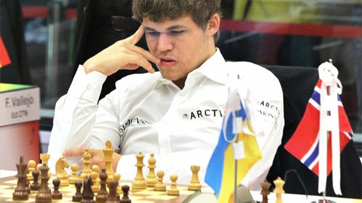 Carlsen encabeza la clasificación mundial
