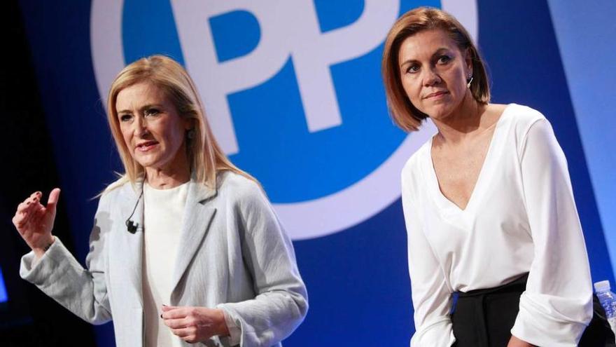 La presidenta de Madrid, Cristina Cifuentes, y Cospedal.