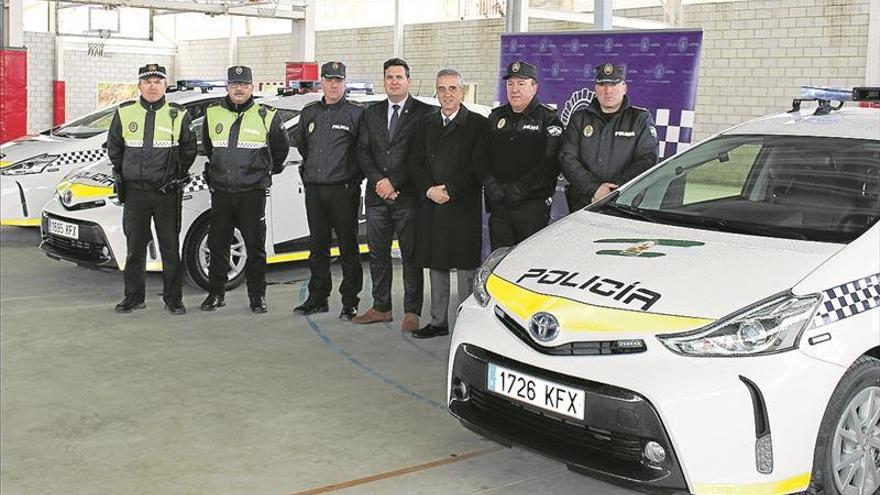 Nuevos vehículos híbridos para la Policía Municipal