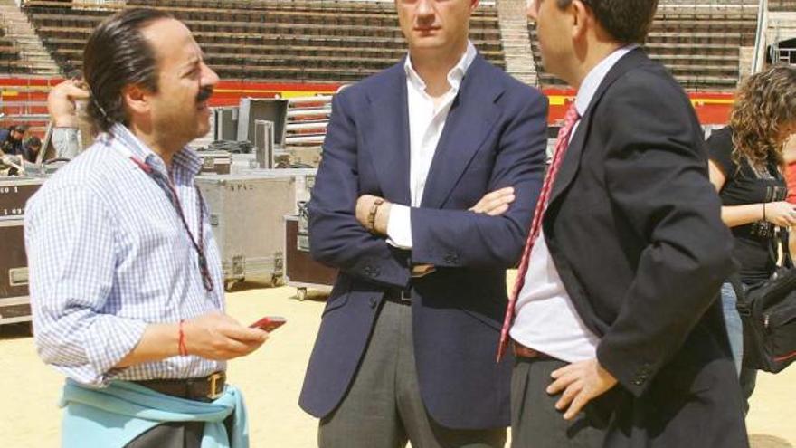 Álvaro Pérez &quot;El Bigotes&quot; junto a Ricardo Costa y Vicente Rambla, en imagen de archivo.