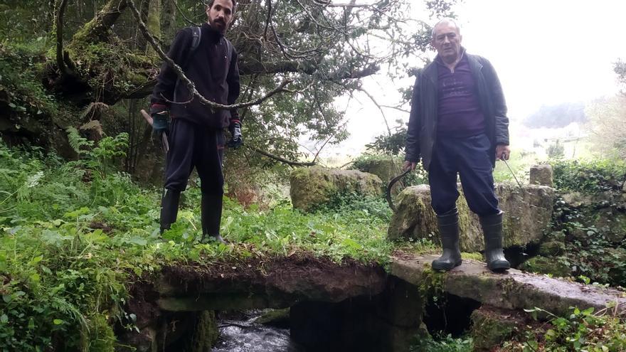 El Obradoiro Fernando Monroy reúne en un libro todos los bienes culturales de Cesantes