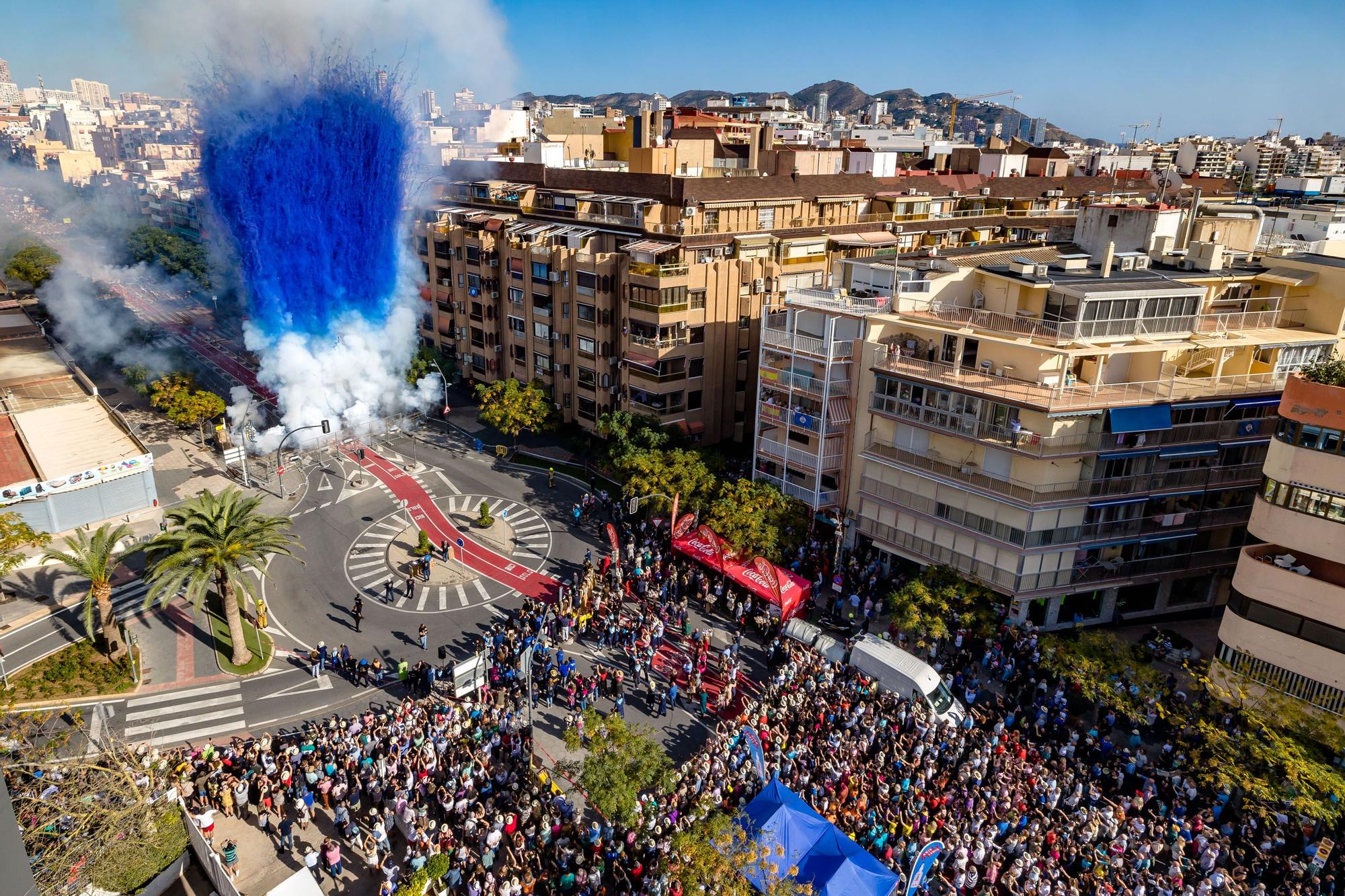 Primera mascletá de las Fiestas de Benidorm en honor a la Virgen del Sufragio