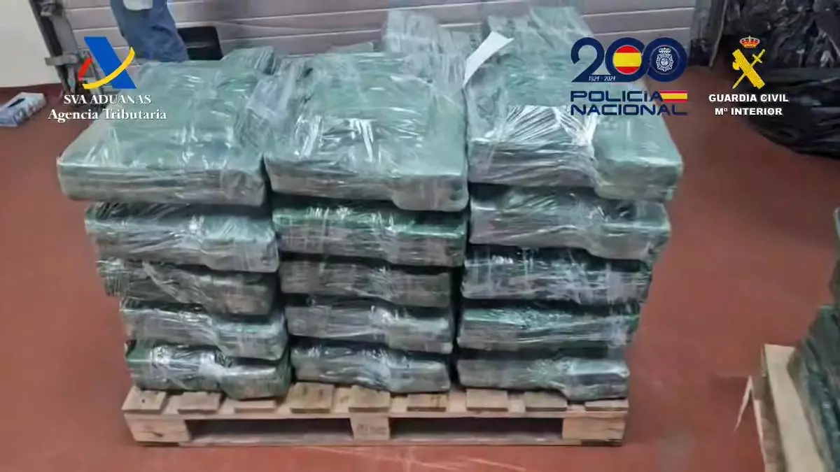 Nuevo golpe al narco: caen en el Puerto de València otras 2,5 toneladas de cocaína llegadas desde Ecuador