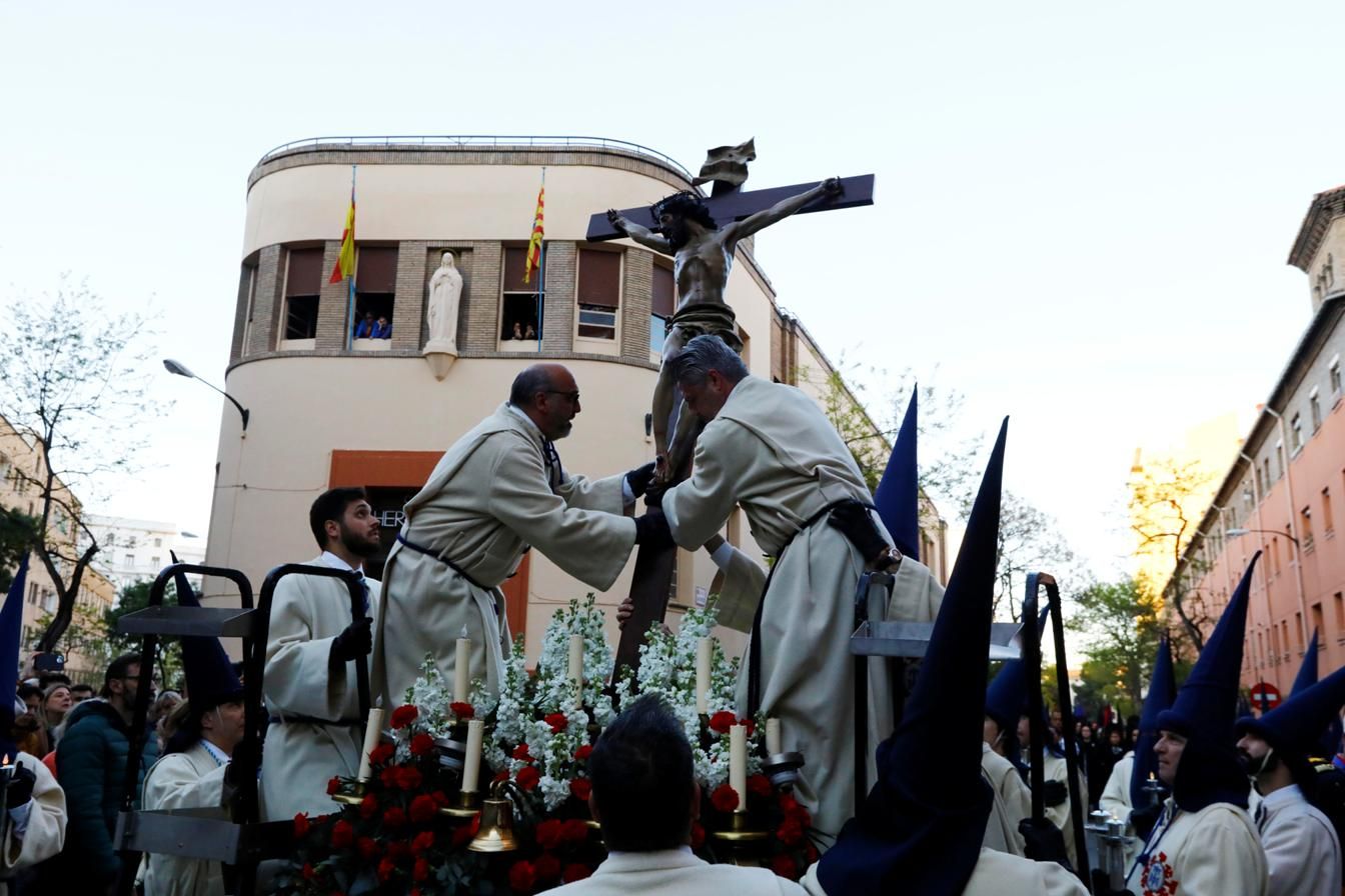 En imágenes | Procesiones del Martes Santo en Zaragoza