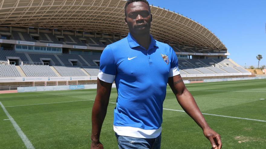 Kameni, portero del Málaga CF, podría salir cedido al Fenerbahce turco.