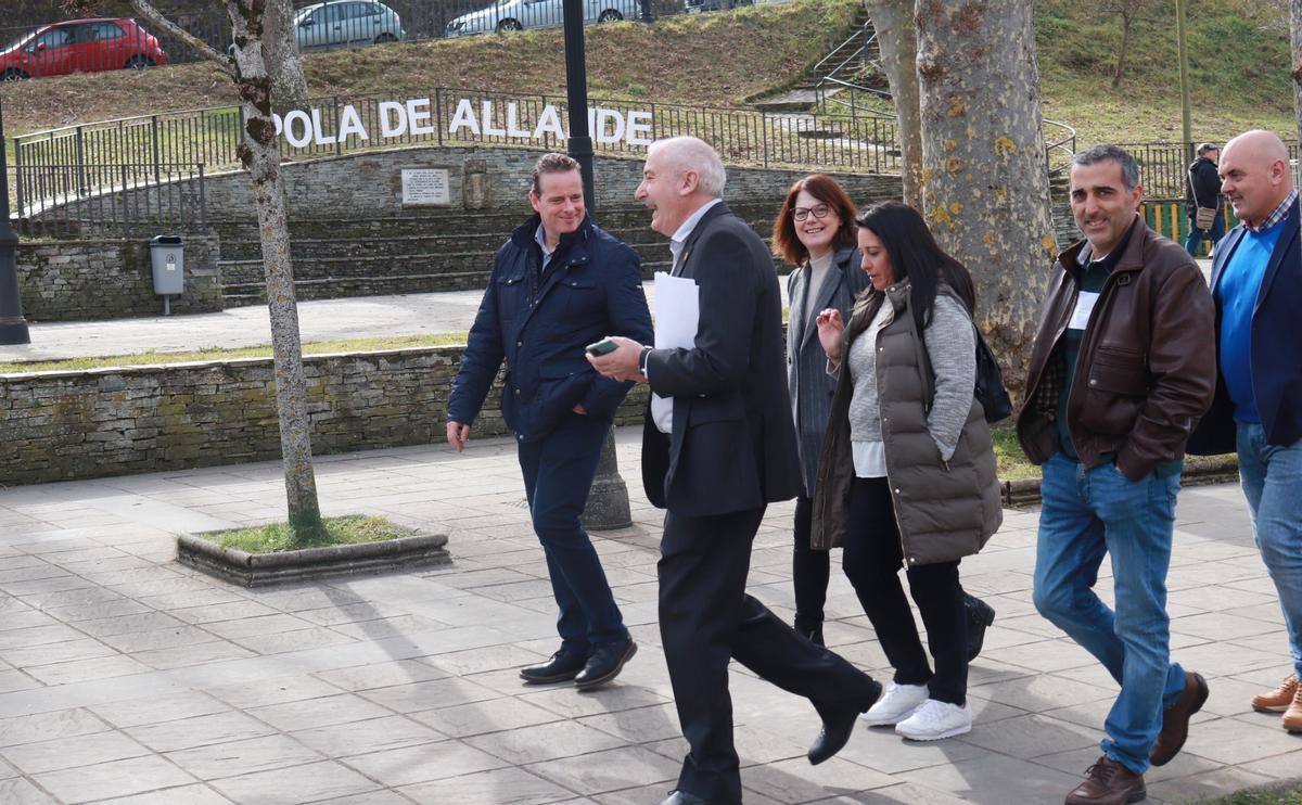 Visita del presidente de la Junta a Allande