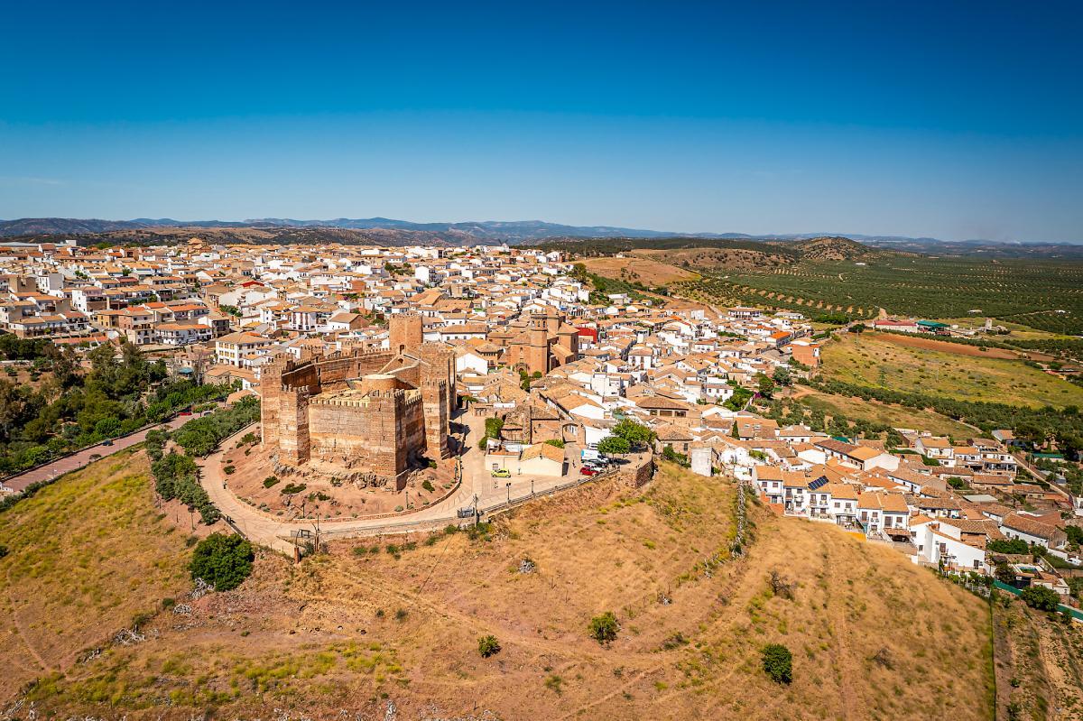 El castillo más antiguo de España está en un pequeño y precioso pueblo del sur