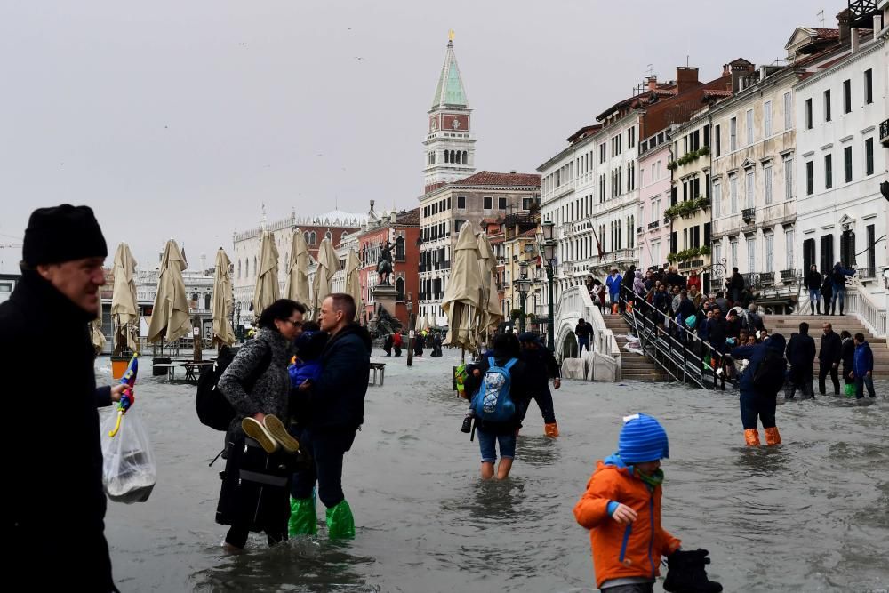 Venecia inundada por el ''acqua alta''