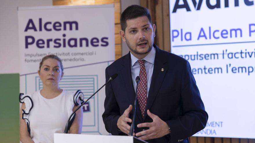 Gandia pone en marcha el plan para evitar el cierre de comercios urbanos