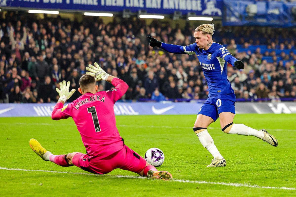 Mykhaylo Mudryk, jugador del Chelsea, en un partido frente al Newcastle.