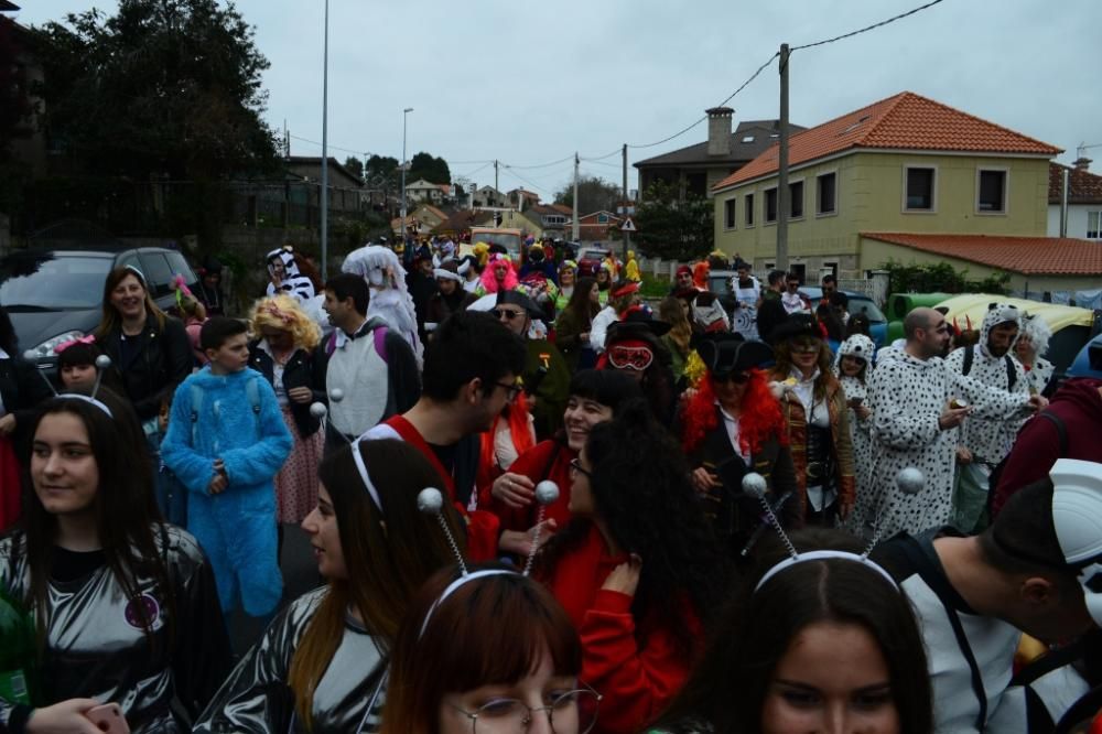 Aldán y Moaña celebran el final del Carnaval. // G. Núñez