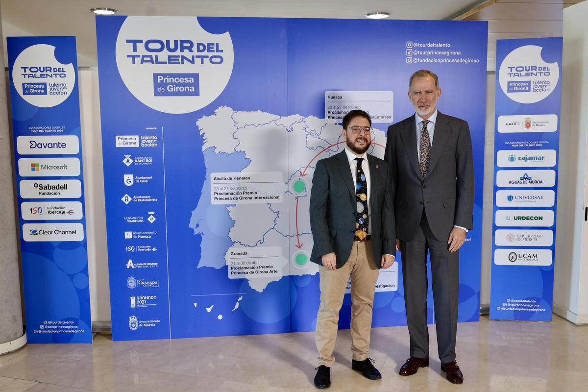 La llegada del Rey Felipe VI a los Premios Princesa de Girona en Murcia, en imágenes La llegada del Rey Felipe VI a los Premios Princesa de Girona en Murcia, en imágenes