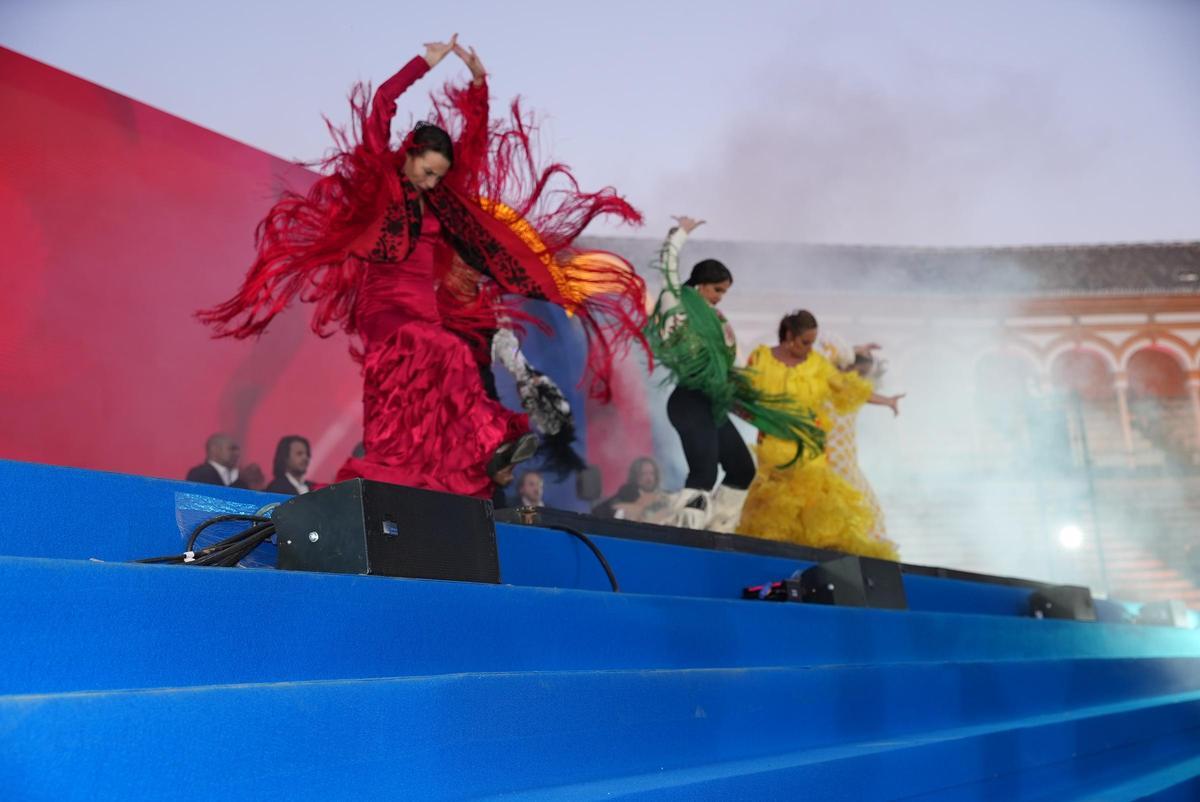 Flamenco y color durante la gala por el 50 aniversario de Goya