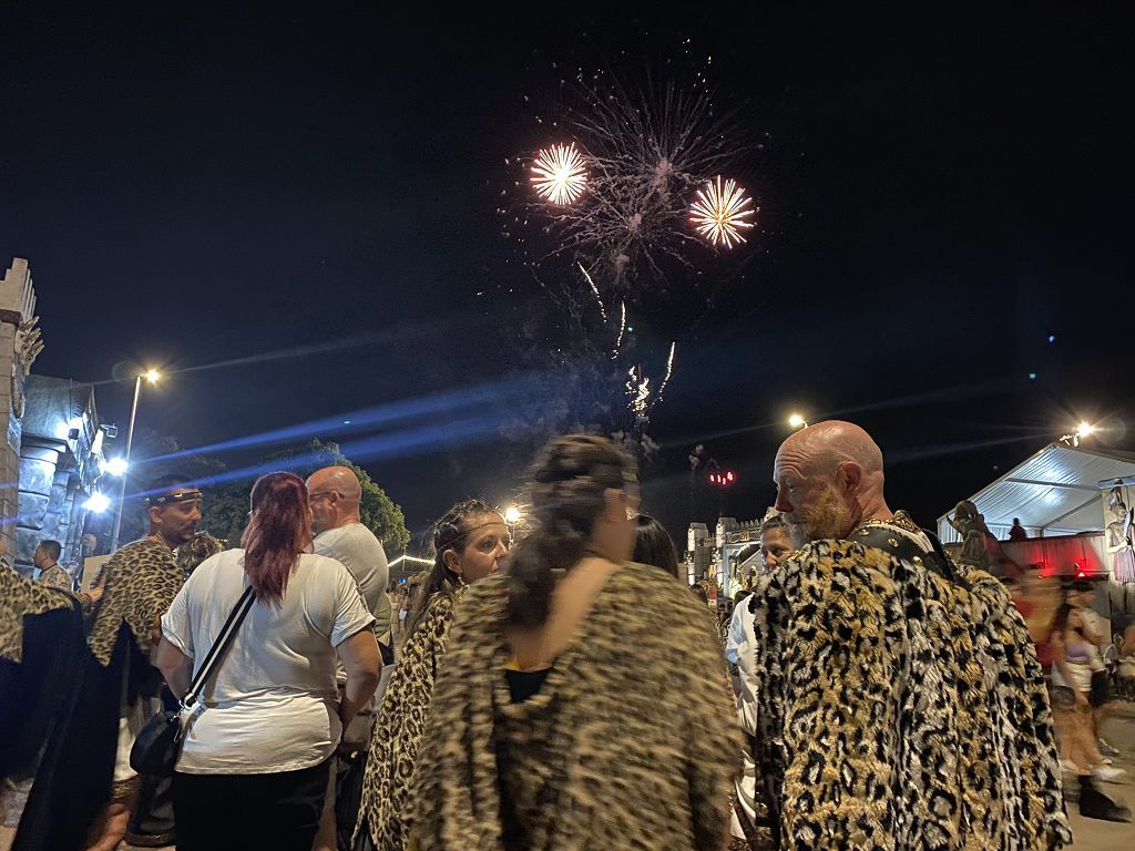 Encendido de fuego sagrado, pregón y apertura de campamento de Carthagineses y Romanos