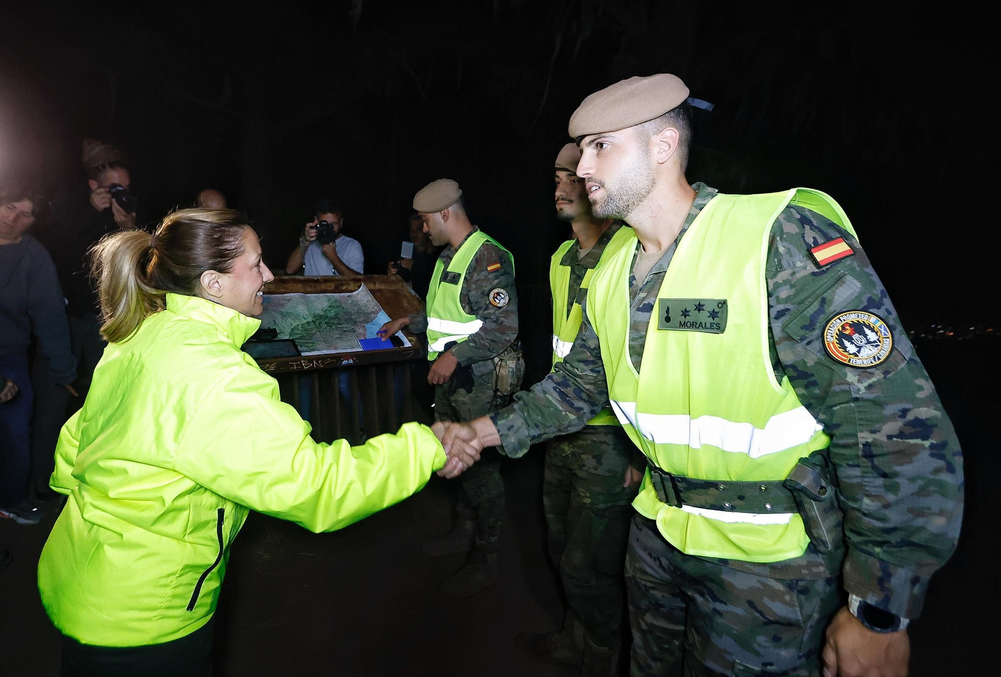 Visita nocturna al Operativo de Prevención y Extinción de Incendios Forestales