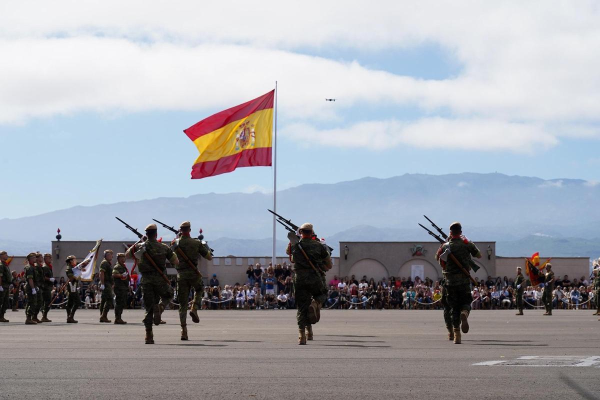 18º aniversario de la Brigada Canarias XVI 18º aniversario de la Brigada Canarias XVI