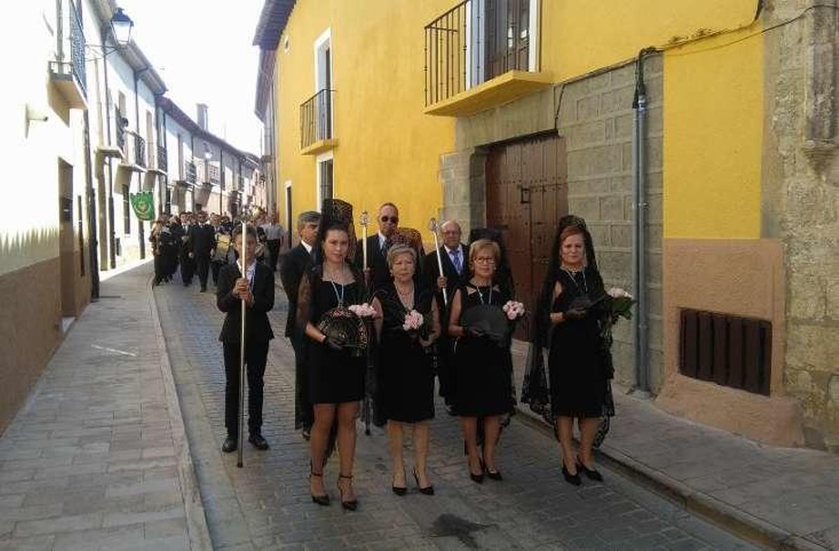 La ciudad honra a su patrona