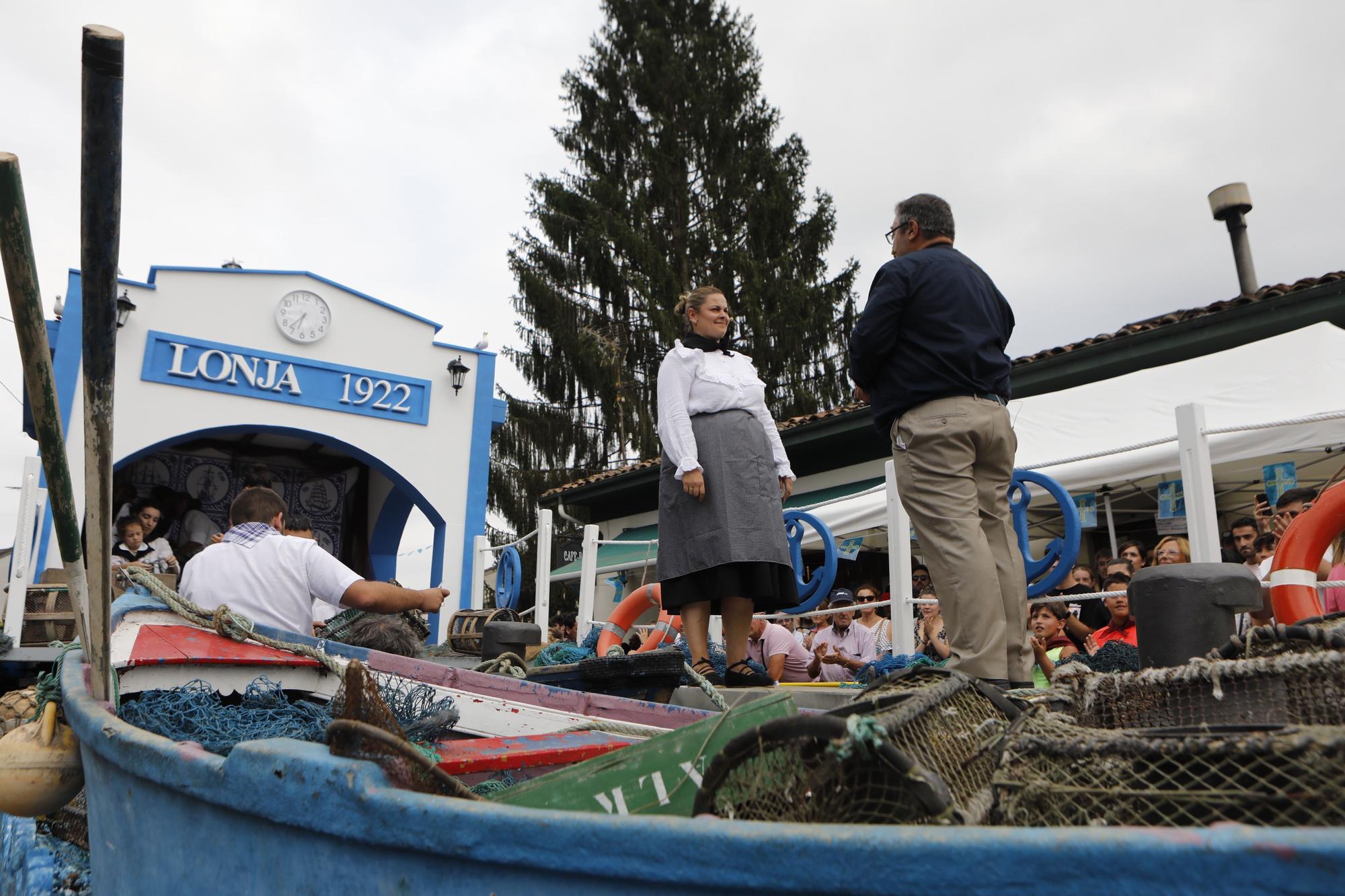 En imágenes: Las carrozas de Valdesoto vuelven con muchas risas