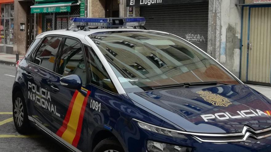 La Policía detiene al autor de los atracos en dos estancos de Oviedo