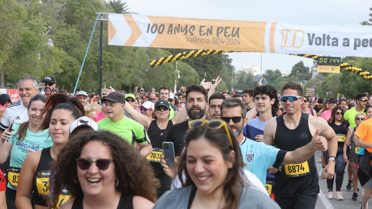 La Volta a Peu 2024 reúne a más de 7.000 corredores en su 100 cumpleaños