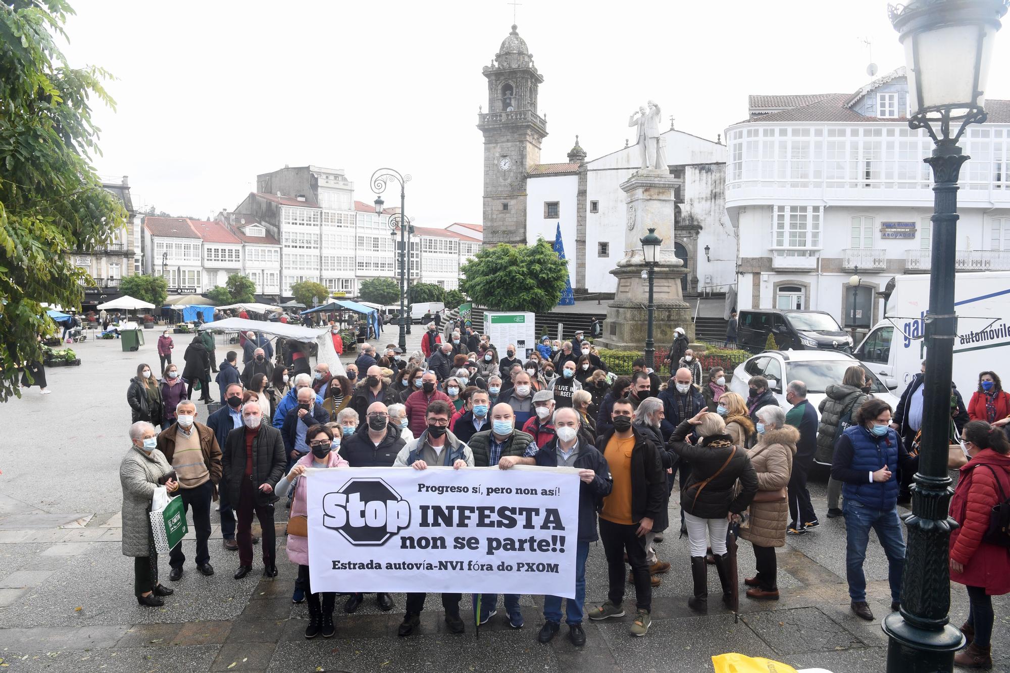 Concentración en Betanzos contra el vial de Infesta