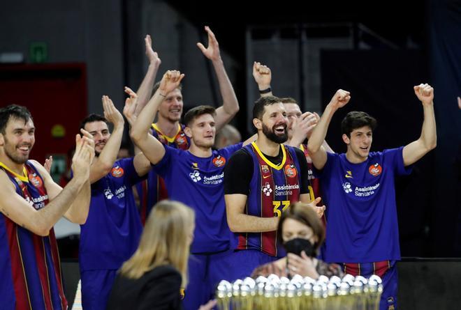 El FC Barcelona se proclama campeón de la Copa del Rey 2021 de baloncesto tras imponerse al Real Madrid en la final disputada en el WiZink Center.