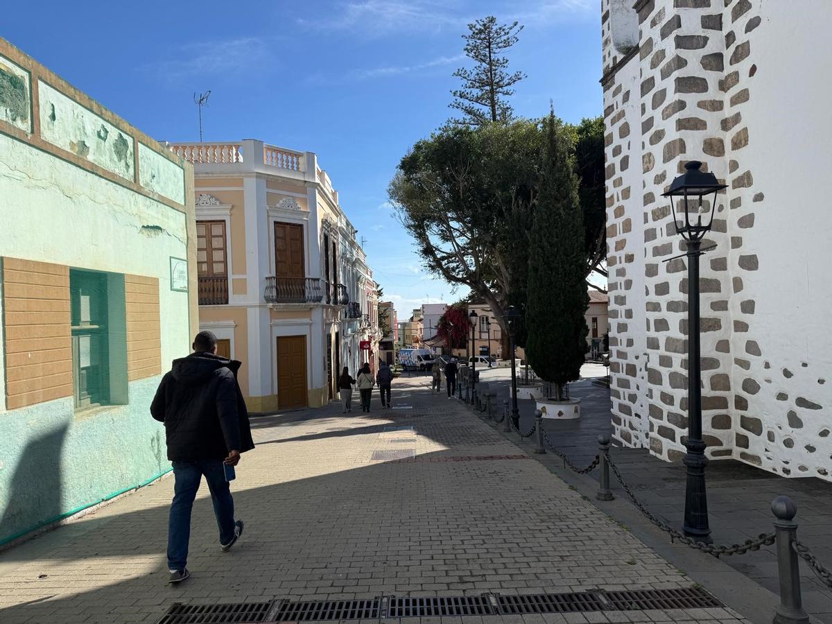 Una de las calles del casco de Valsequillo.