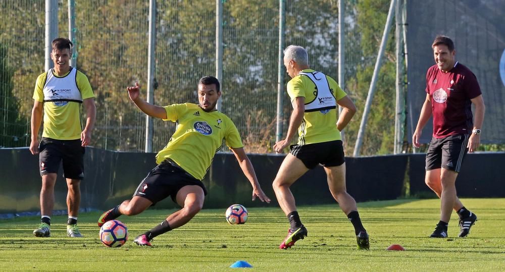 Entrenamiento vespertino del Celta en A Madroa a falta de dos días para jugar en Cornellà