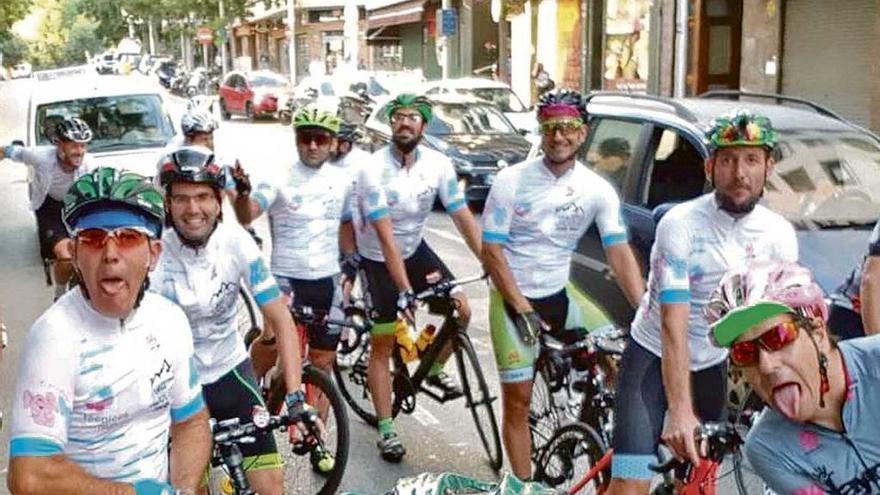 Reto conseguido: Los ciclistas de la Mallorca All Around cumplen con su odisea por la isla