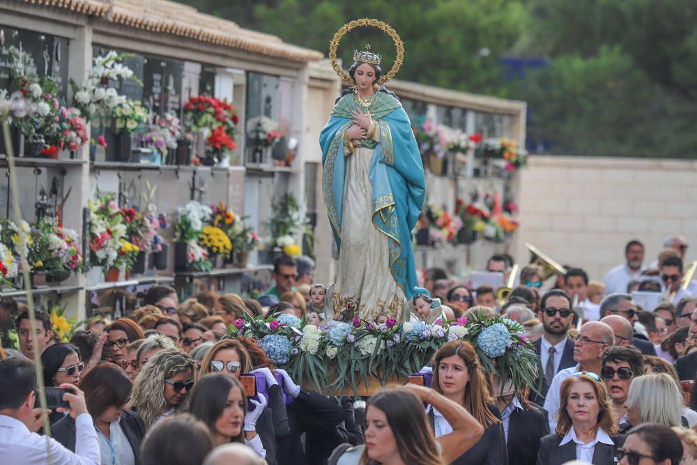 La Purísima visita el cementerio de Torrevieja