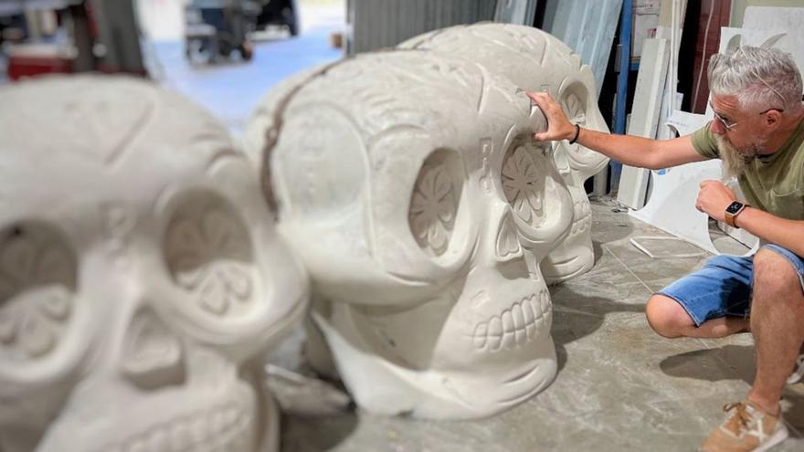 Calaveras que dan vida al arte más comprometido