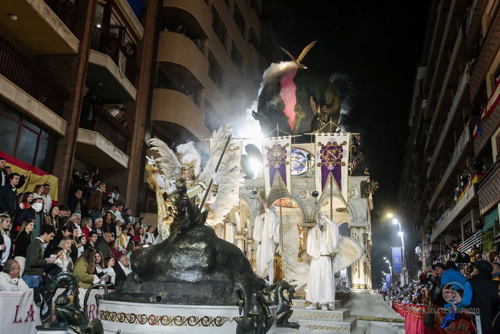 Las imágenes de la procesión de Viernes Santo en Lorca (II)