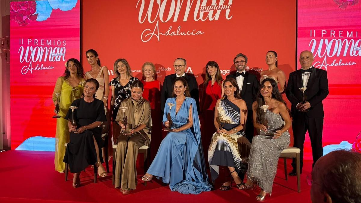 Foto de familia de los II Premios Woman Andalucía