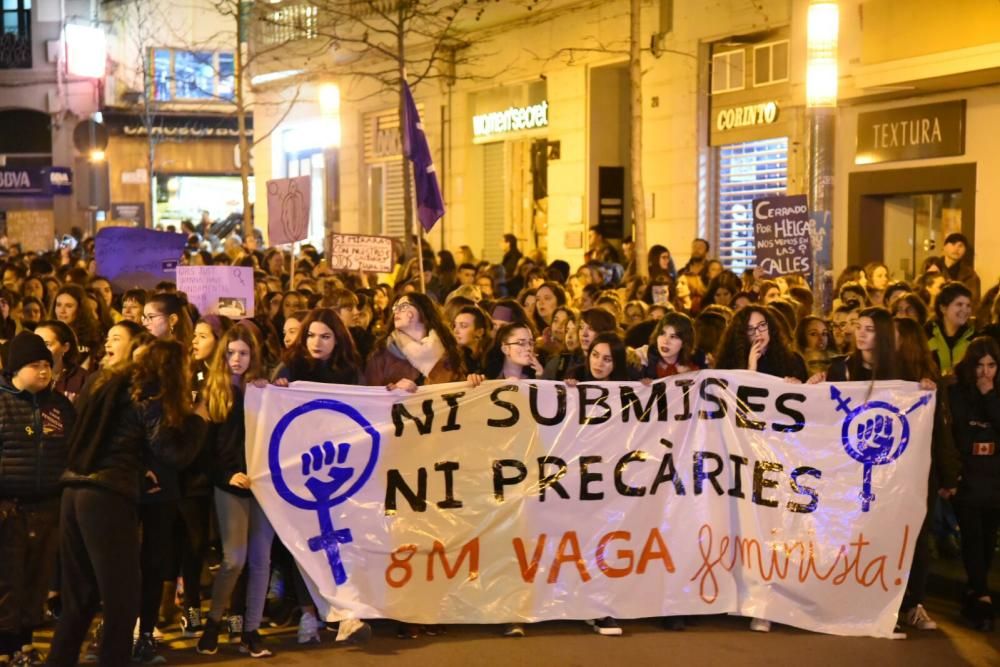 Manifestació feminista a Manresa