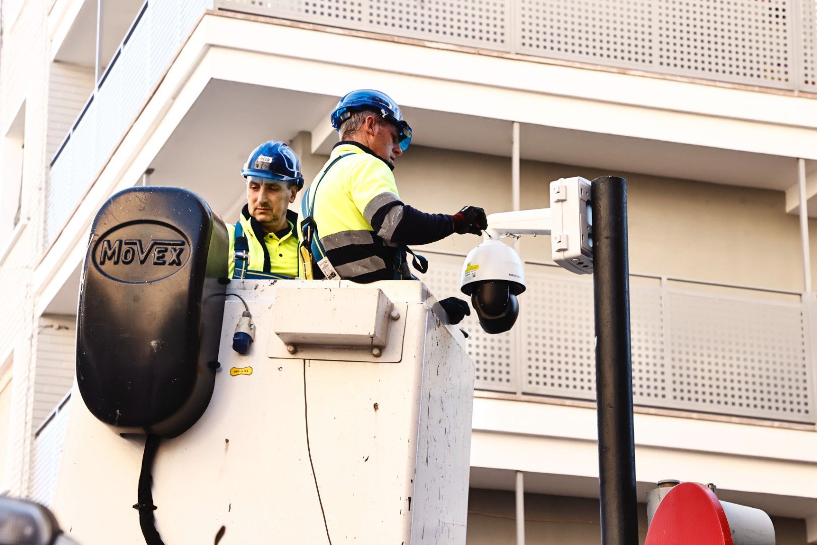 El ayuntamiento comienza a instalar cámaras de vigilancia en Orriols