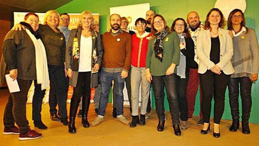 Els integrants del grup promotor d&#039;Òmnium a la Selva Marítima.