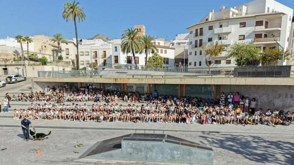 Unos 300 escolares han participado en la jornada contra el acoso escolar