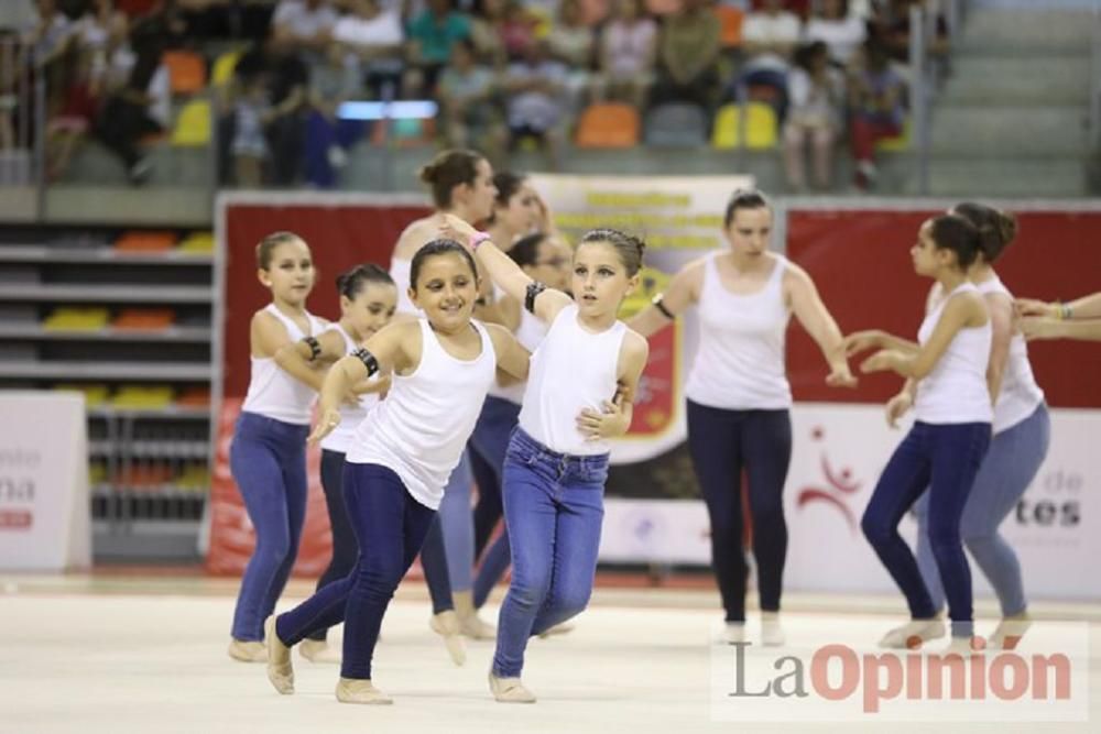 Clausura de las escuelas de Cartagena de gimnasia rítmica y estética de grupo