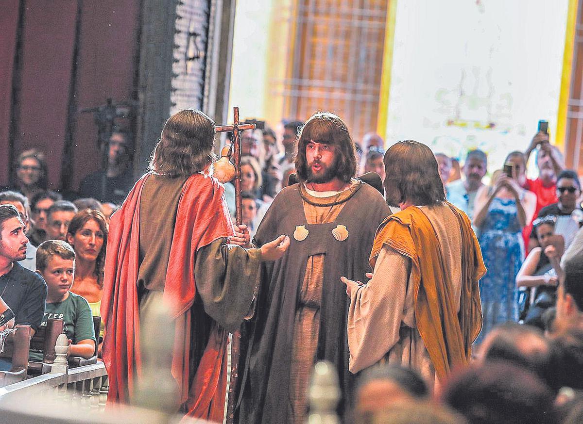 La representación se actualizó en 1924, eliminándose también elementos ajenos a la obra original.