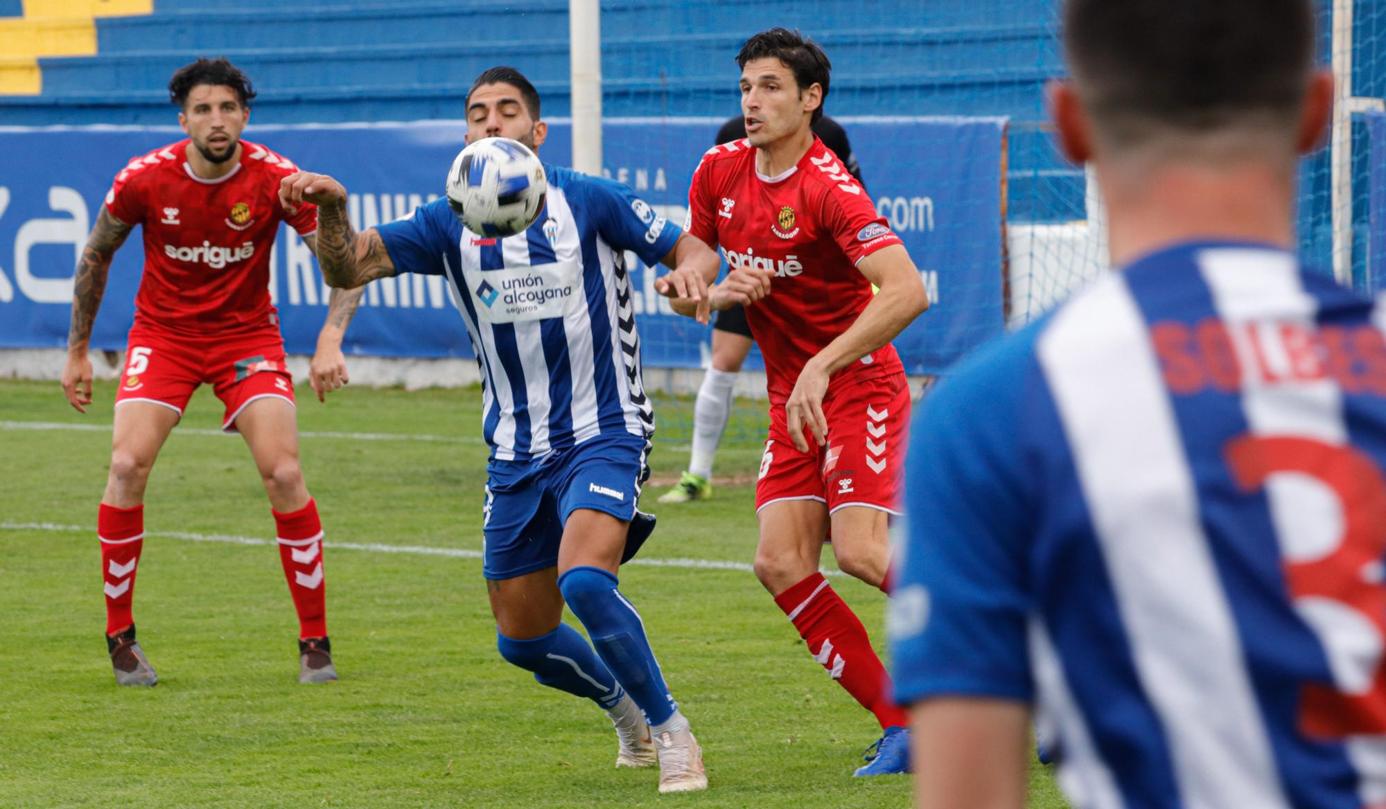 El Alcoyano suma un punto que sabe a poco ante el Nàstic (1-1)