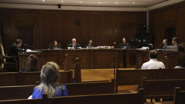 Vista de la sesión antes de la suspensión. |  Gustavo Santos