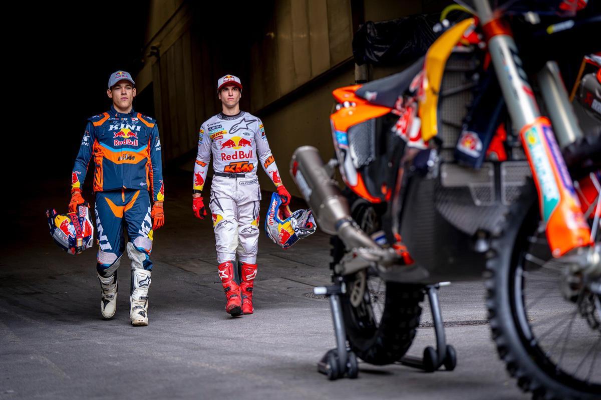 Edgar Canet and Josep García at the Atlético de Madrid stadium