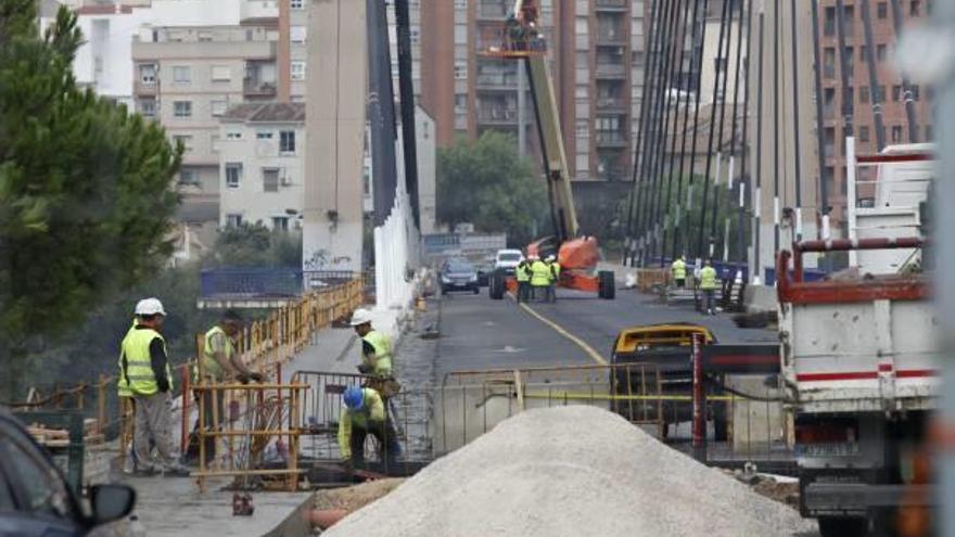 Un movimiento de la ladera de Beniata rompió el tirante del Fernando Reig