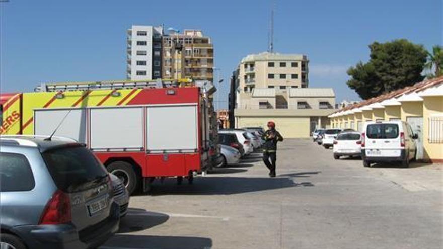 Nuevo incendio -y ya van cuatro- en tres días en las casetas de pescadores de Vinaròs