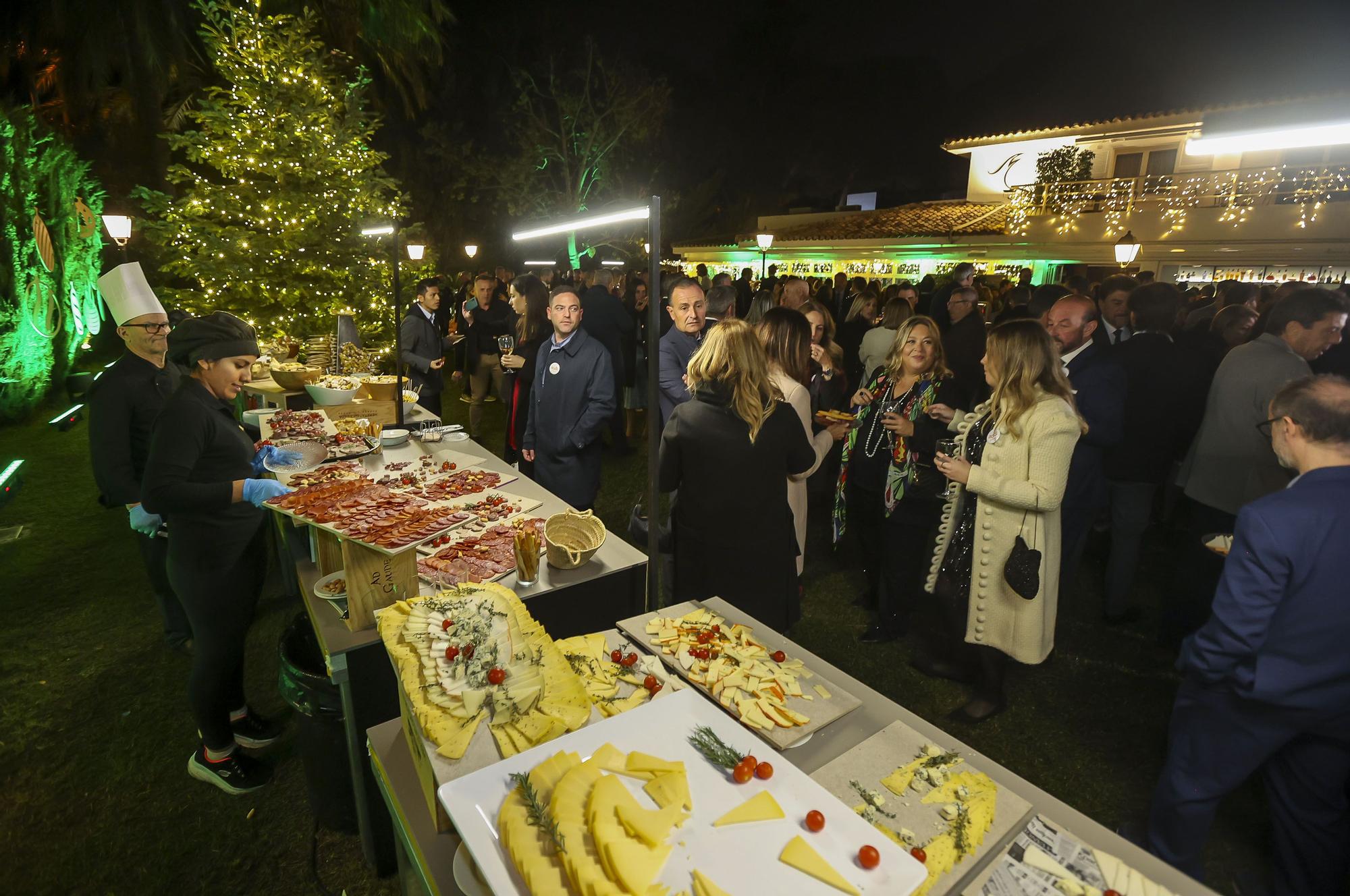 Bienvenida a la navidad 2022 en Restaurante Maestral