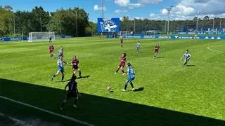 El Avilés Femenino sigue aplazando la fiesta: dura derrota ante Deportivo B (3-0)