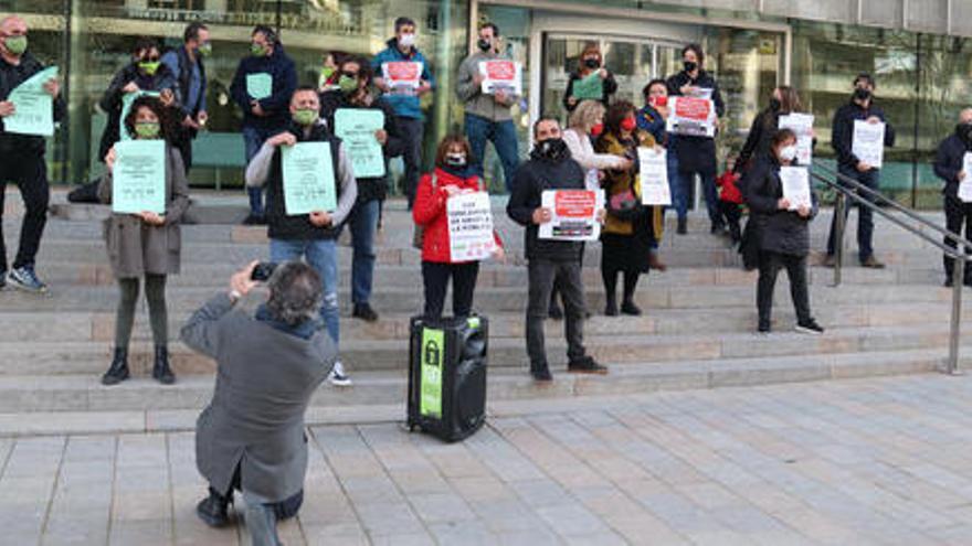 Els sindicats demanen ràtios més baixes a la Delegació del Govern a Girona