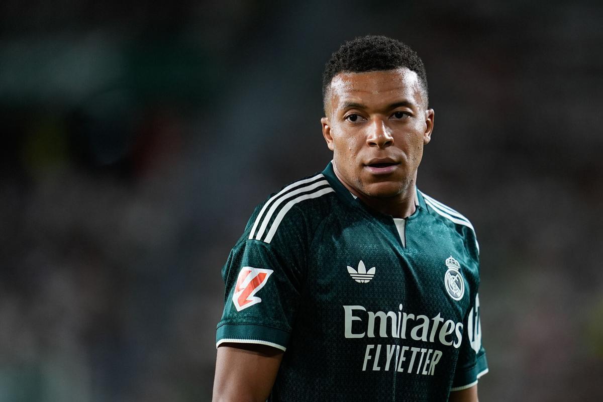 Mbappé, ante el Elche